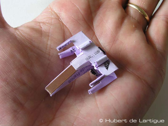 Un XWing en ticket de métro Un XWing en ticket de métro